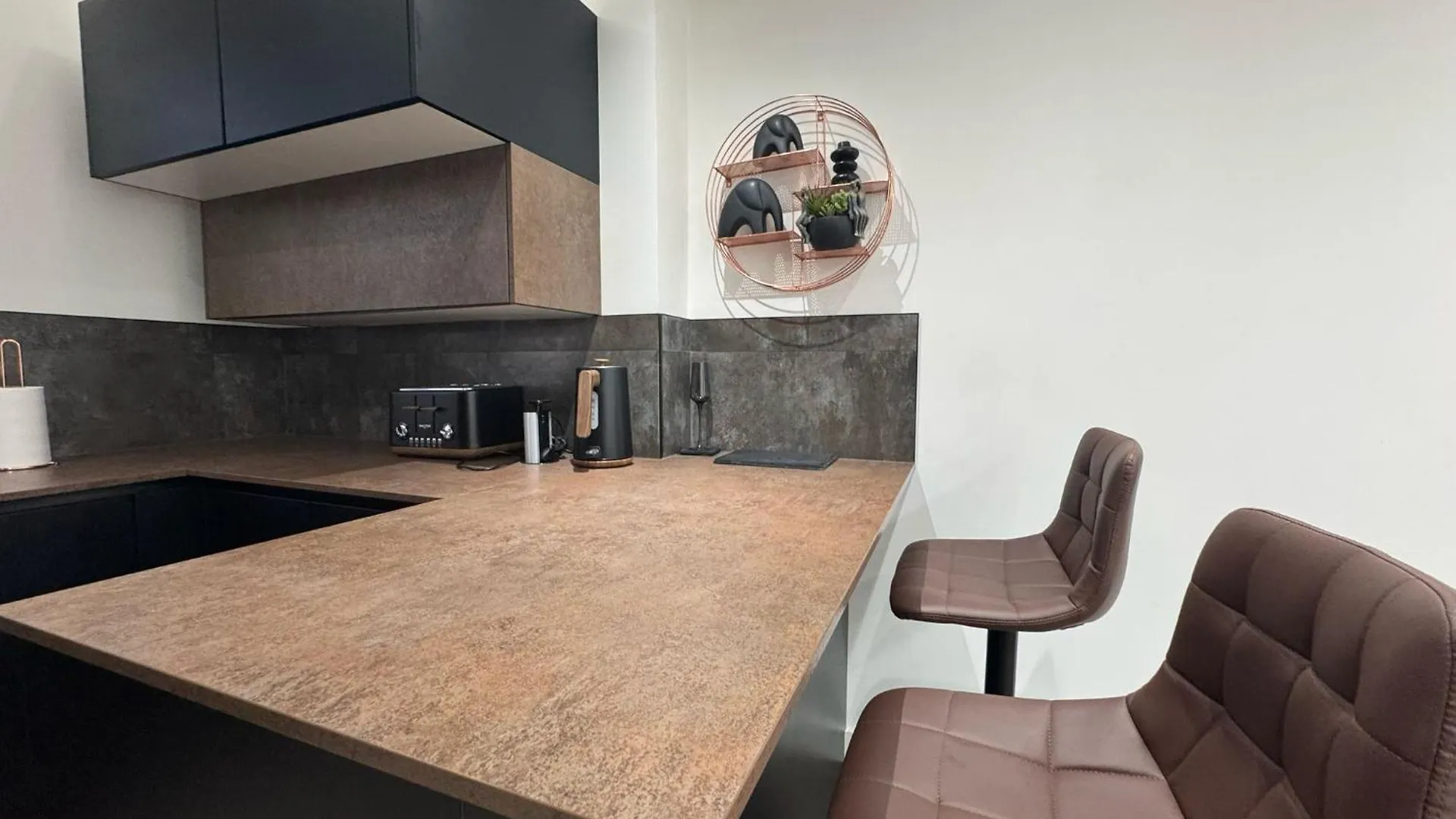 Apartmán Luxury 2 Bed West London, Free Parking Uxbridge 0*,  Velká Británie